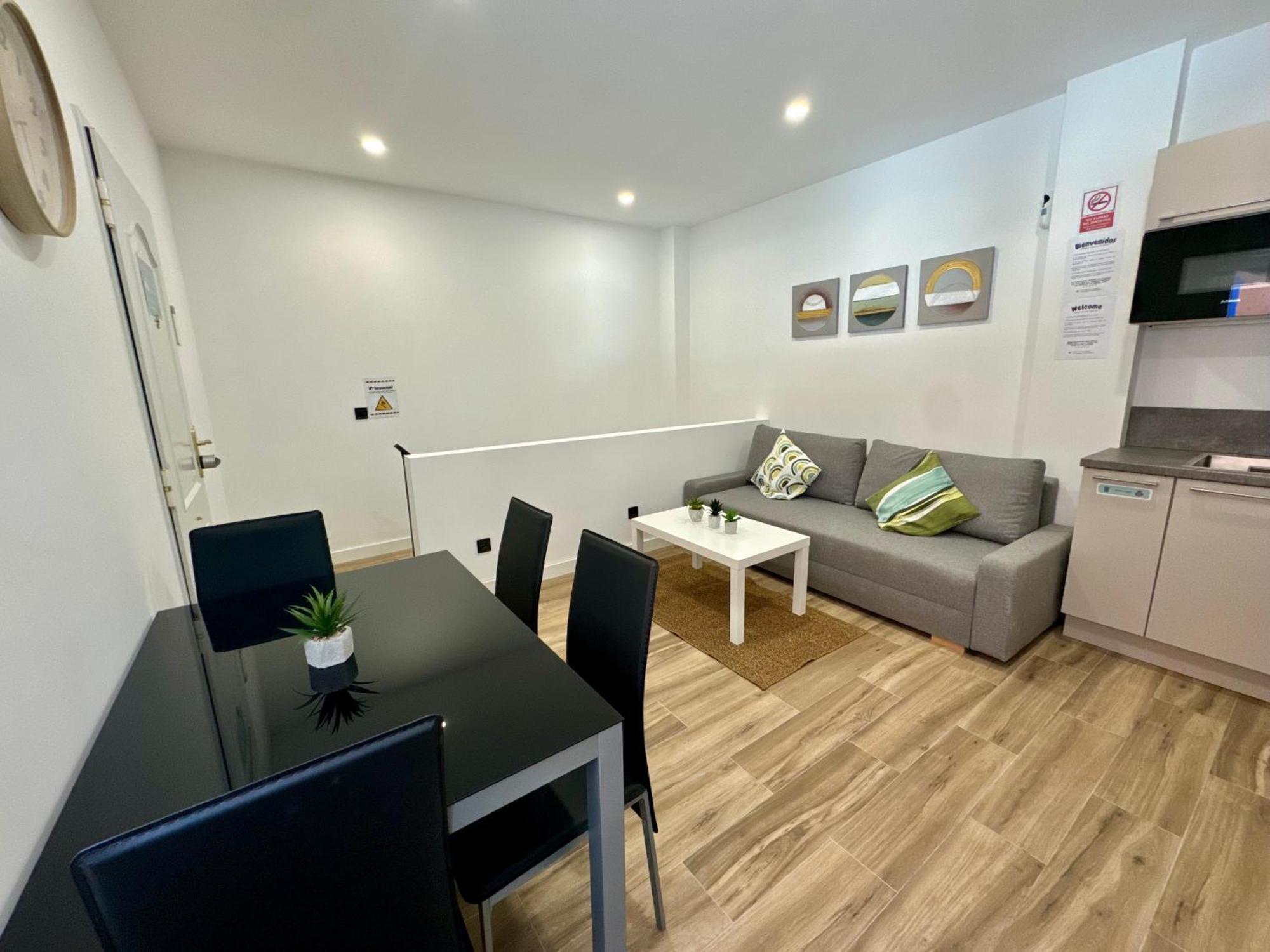 Apartamentos Castillejos 마드리드 외부 사진